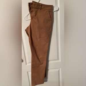 Tommy Hilfiger “Hampton” chino pants